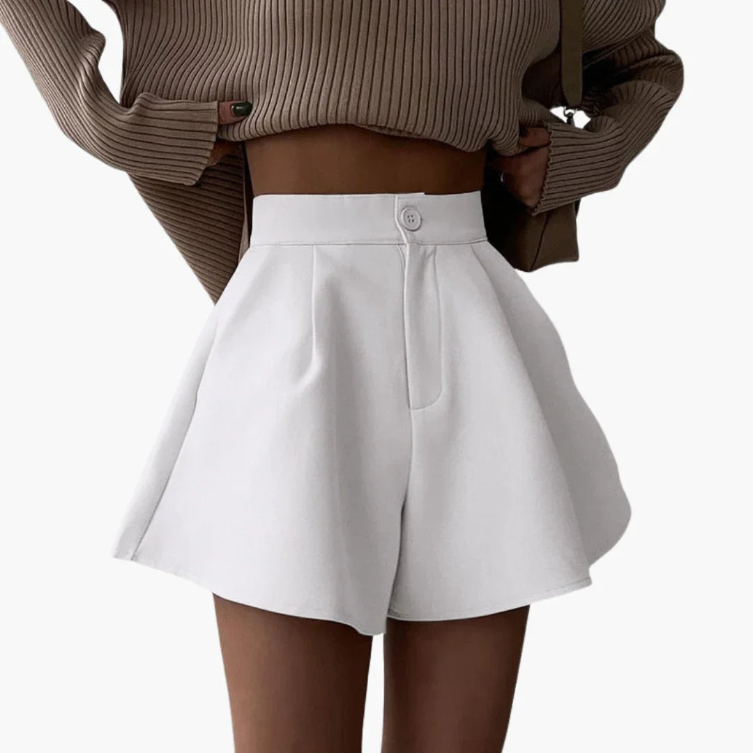 Short de femme élégant d'été coupe ample avec pinces