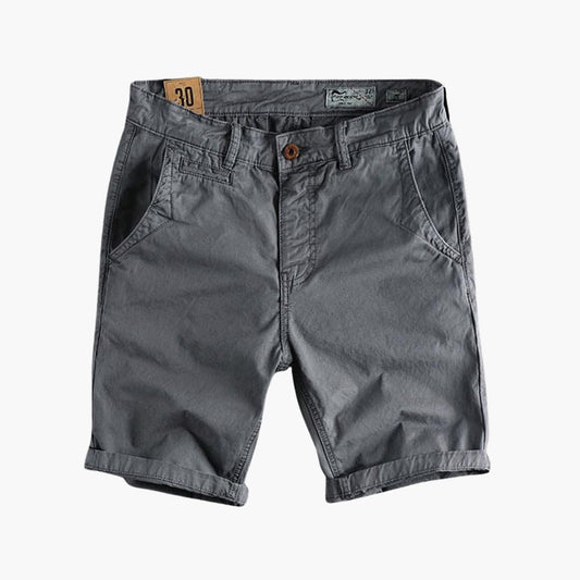 Short homme en tissu léger d'été avec poches et fermeture à bouton