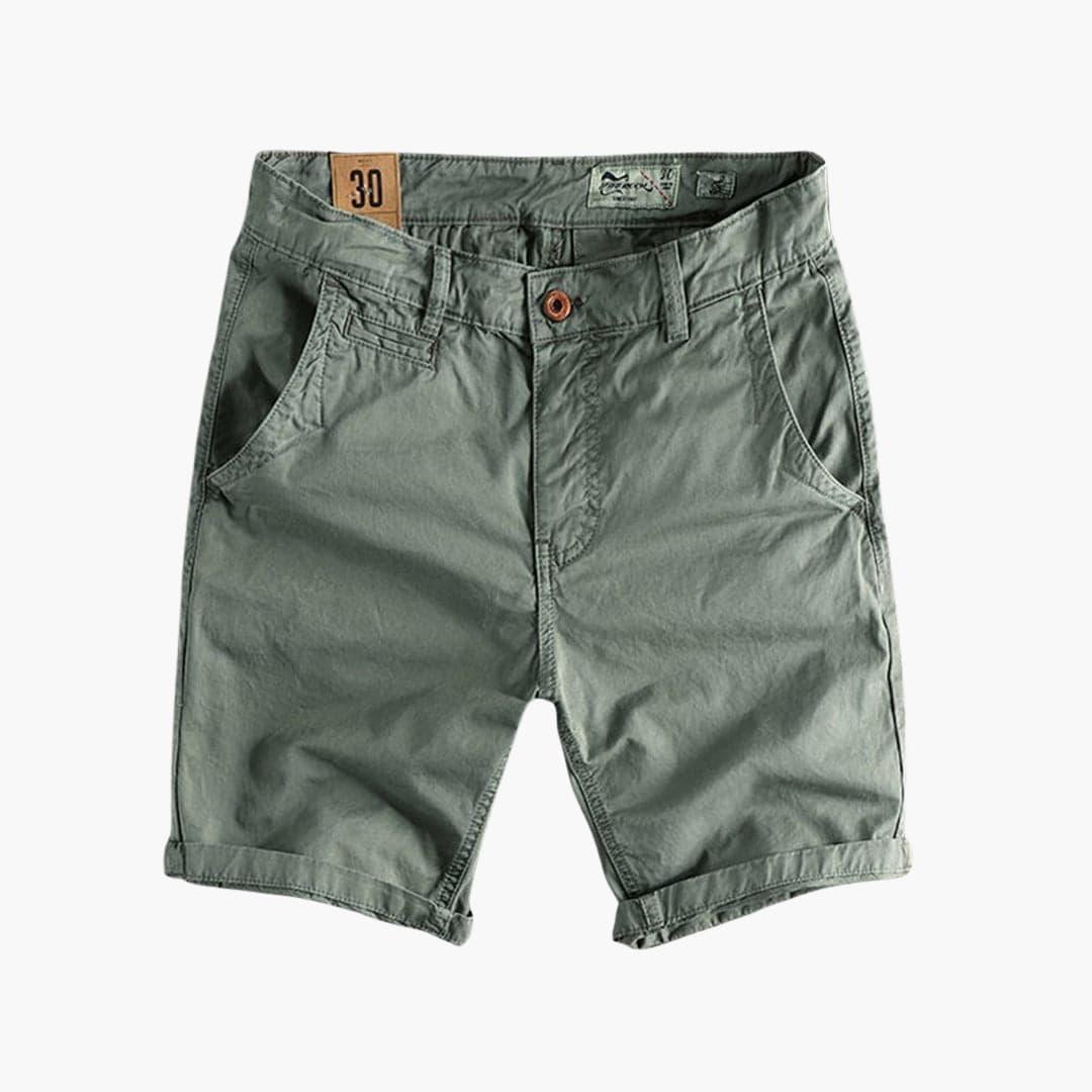 Short homme en tissu léger d'été avec poches et fermeture à bouton