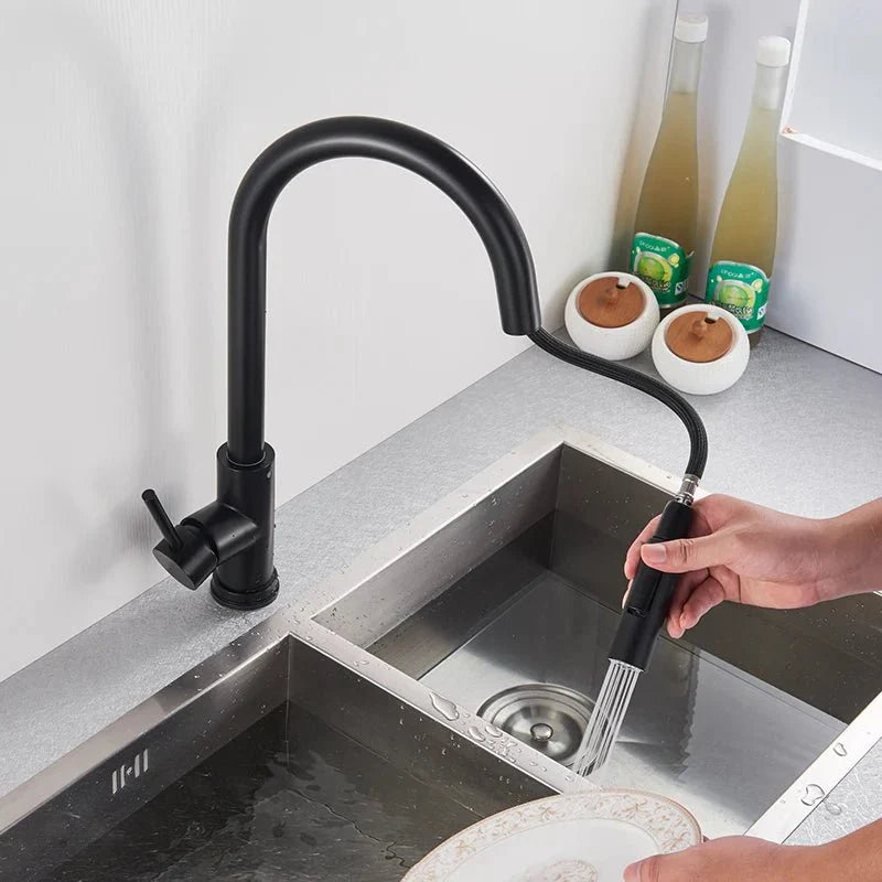 SILQUA – Smart Sensor Kitchen Faucet with Pull-Out Spout