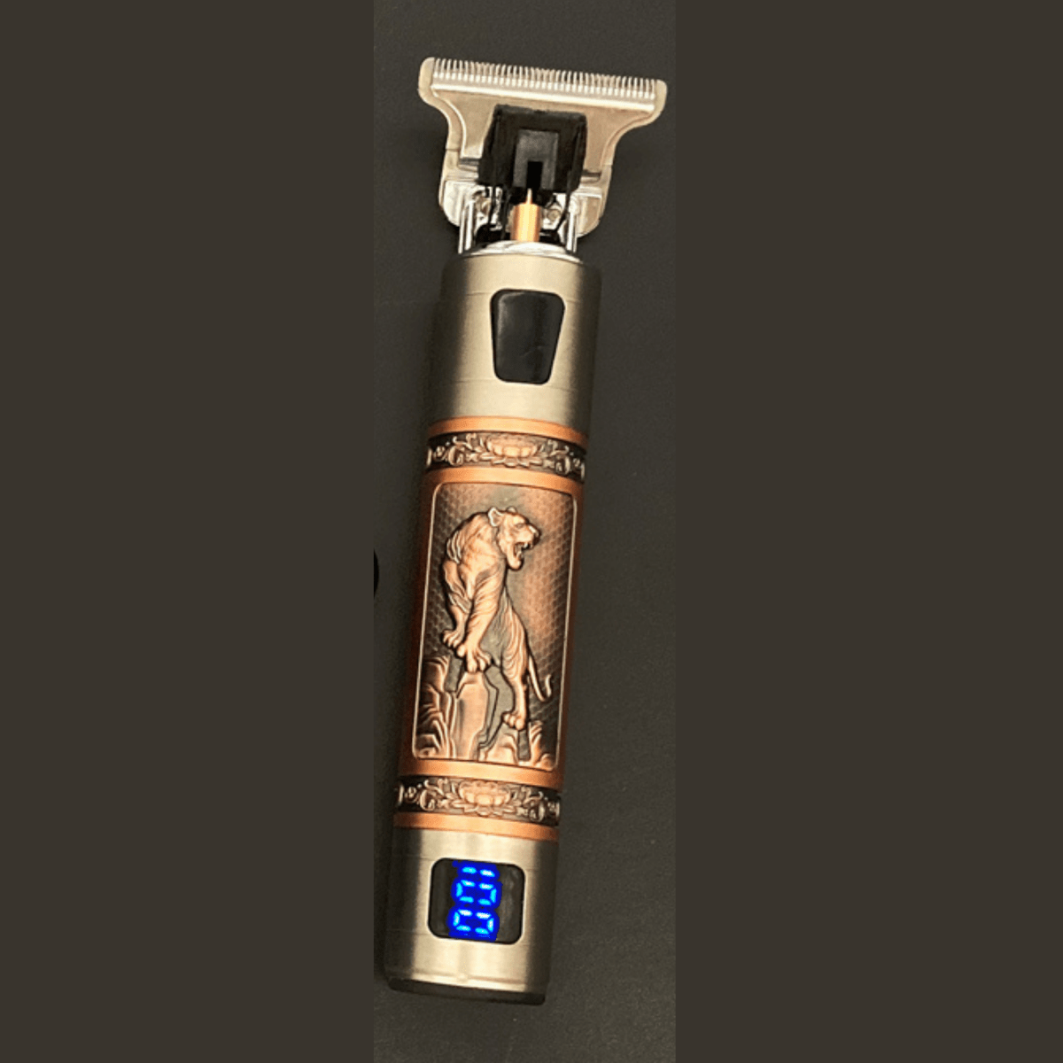 SKULLTRIM – Vintage beard trimmer with battery and precise cut for beard and hair