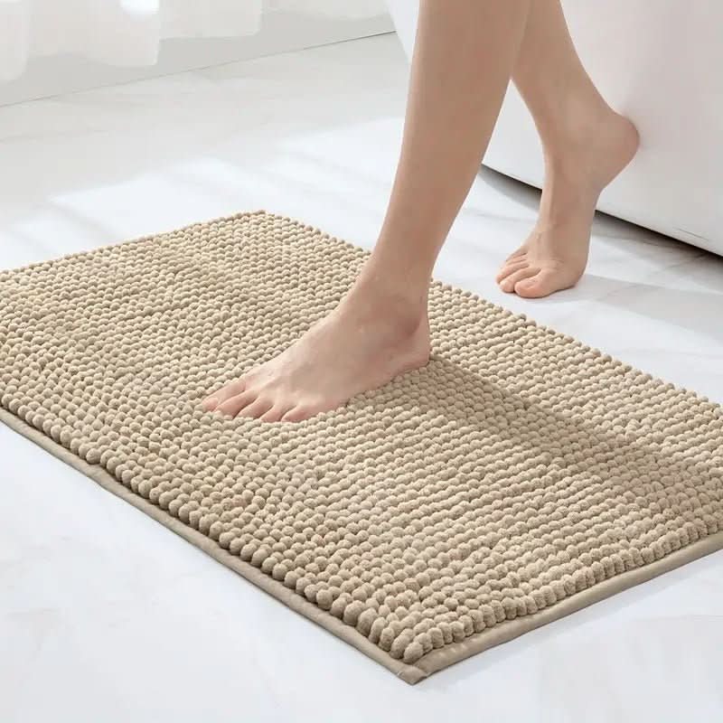 SOFTDRY COMFORT – Chenille Bath Mat with Non-Slip Backing