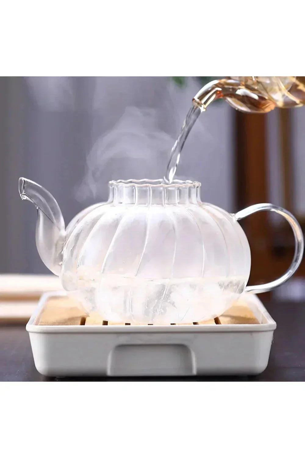 Stylish Loose Leaf Teapot with Tea Infuser and Lid — Elegant Brew for Tea Lovers