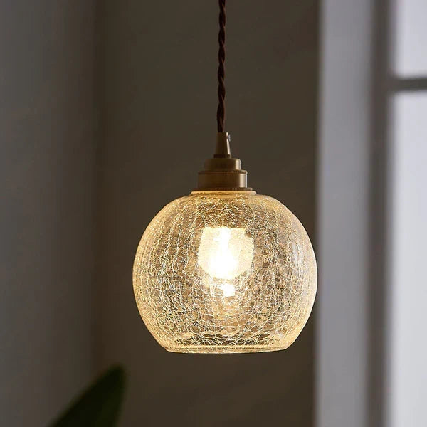 Suspension industrielle avec abat-jour en verre transparent