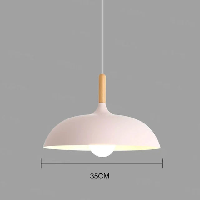 Suspension LED en chêne design scandinave