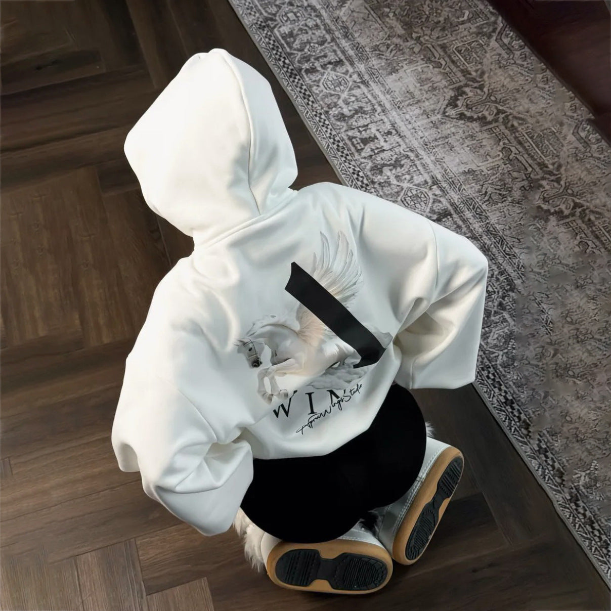 Sweat à capuche urbain pour femme avec imprimé graphique unique