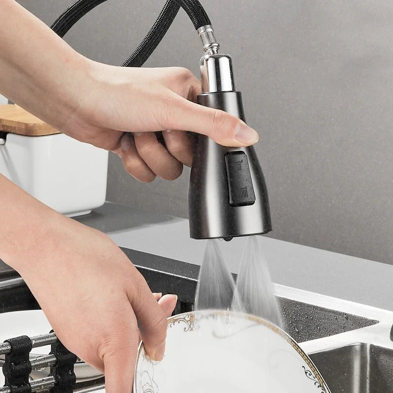 SWIVELUX – Elegant kitchen faucet with pull-out function and 360° rotation