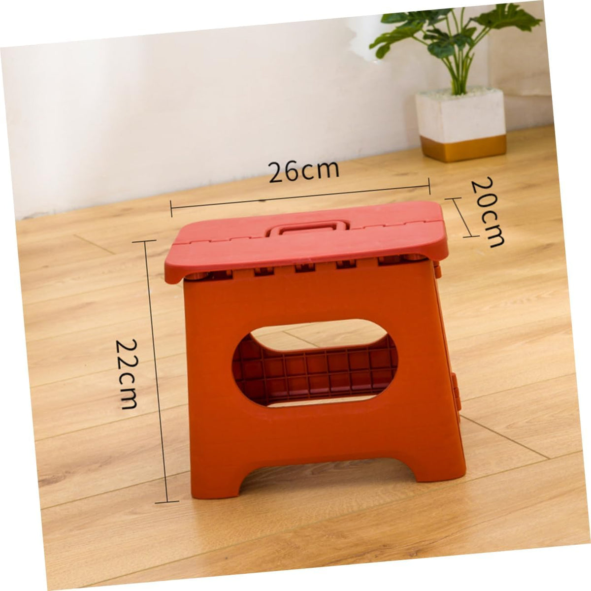 Tabouret pliant portable pour accès sécurisé en usage quotidien