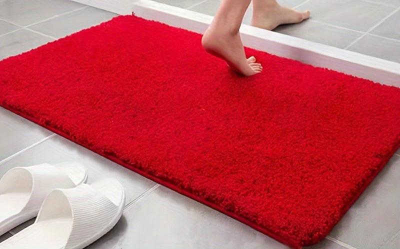 Tapis de bain doux et Rembourré – confort luxueux avec envers antidérapant