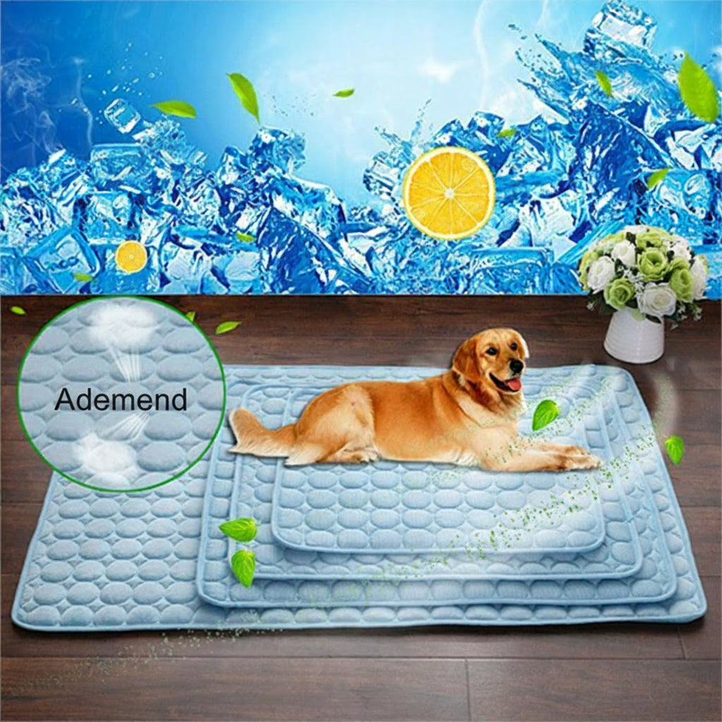 Tapis rafraîchissant d'été en soie glacée pour animaux de compagnie (chiens ou chats)