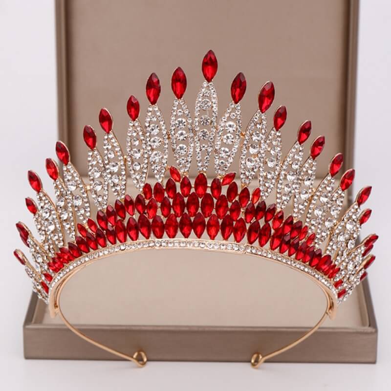Tiare en cristal ornée de strass