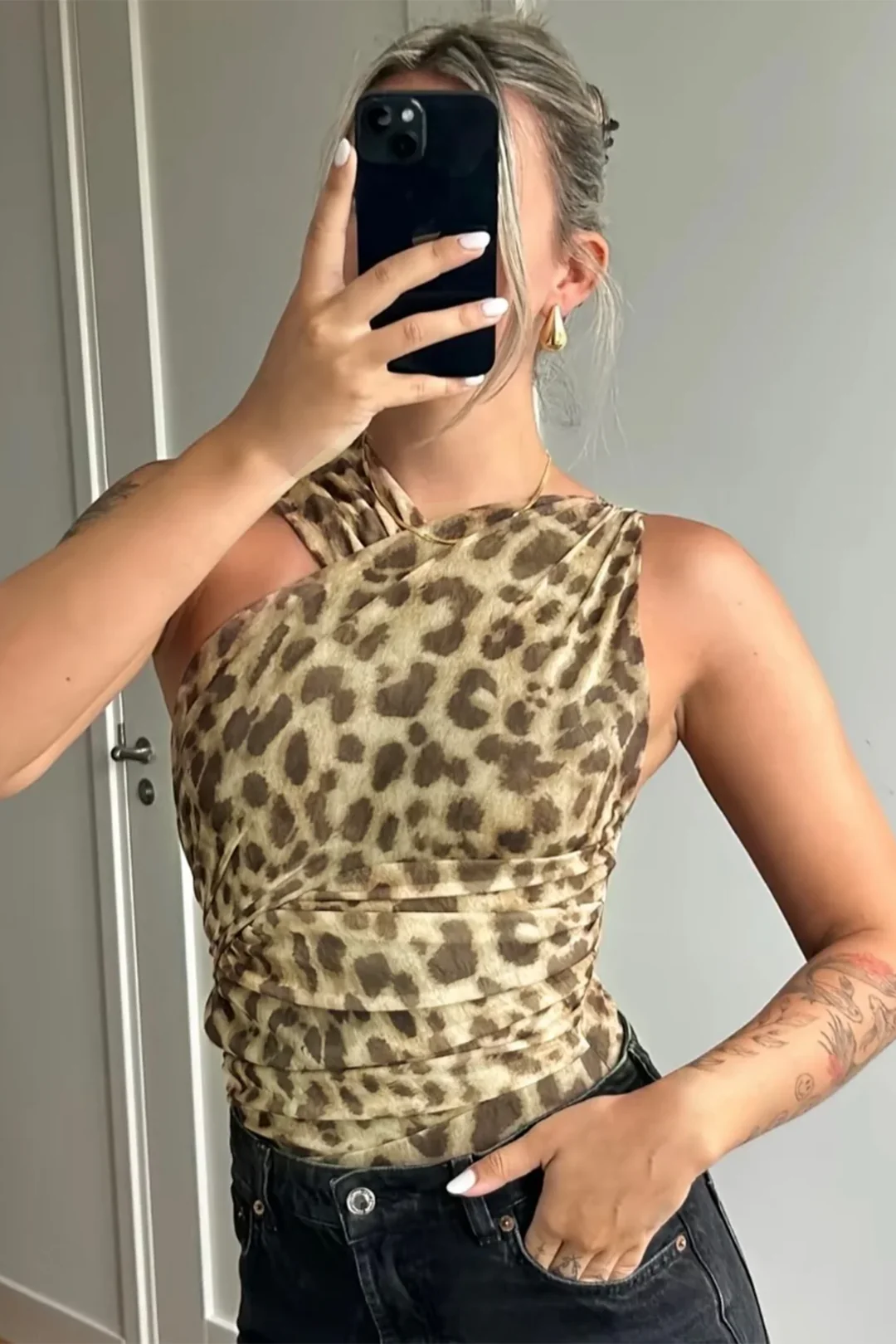 Top asymétrique à motif animal