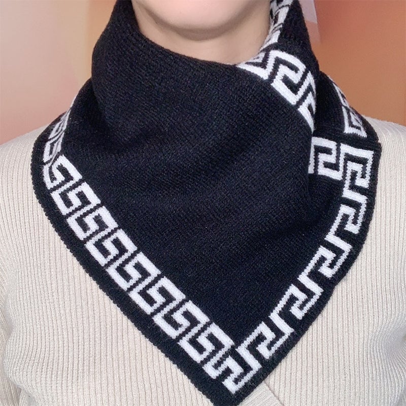 Triangle Scarf