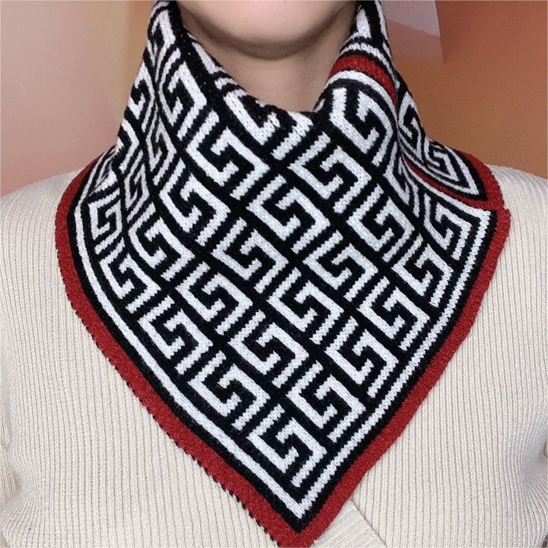 Triangle Scarf