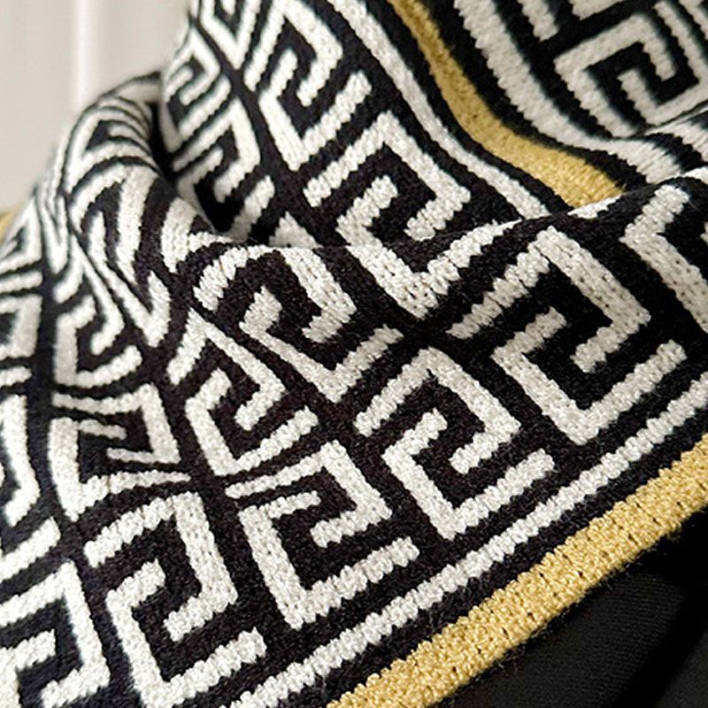 Triangle Scarf