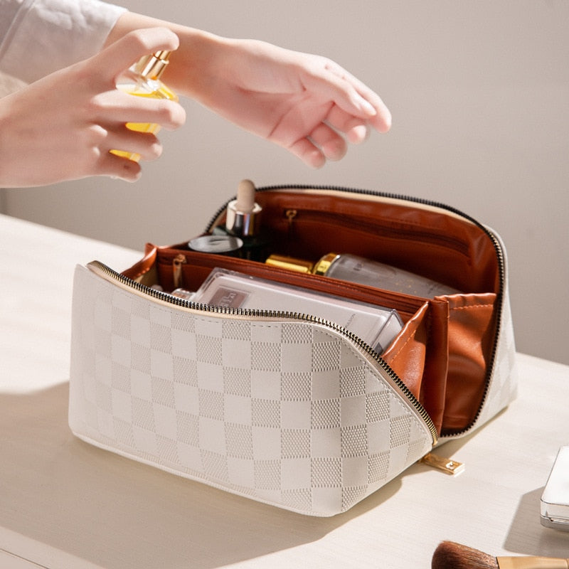 Trousse de maquillage à carreaux de luxe