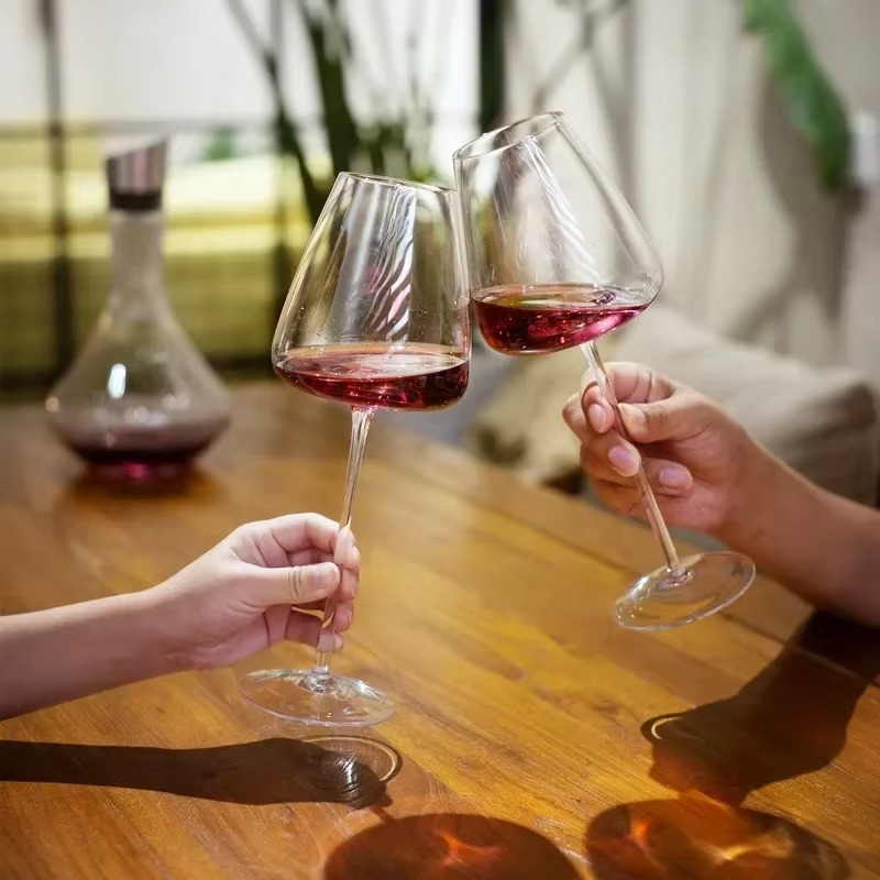 Verres à vin en cristal faits main