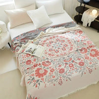 Manta reversible floral inspirada en Versalles