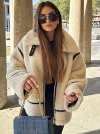 Chaqueta Teddy versátil para moda moderna