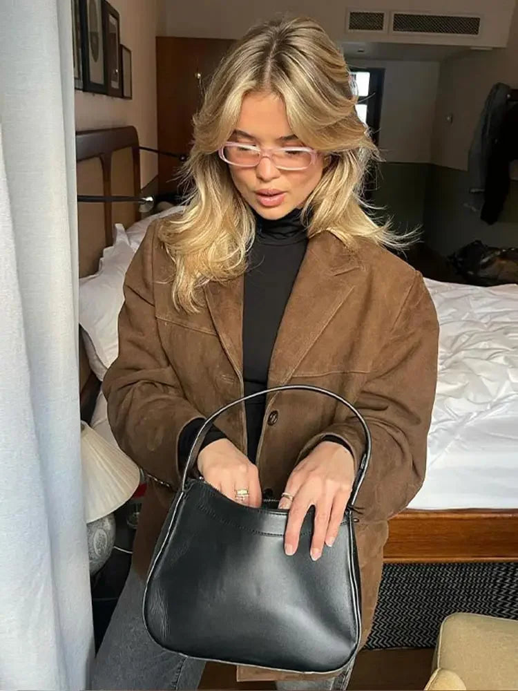 Veste classique pour femme avec boutons, col et manches longues