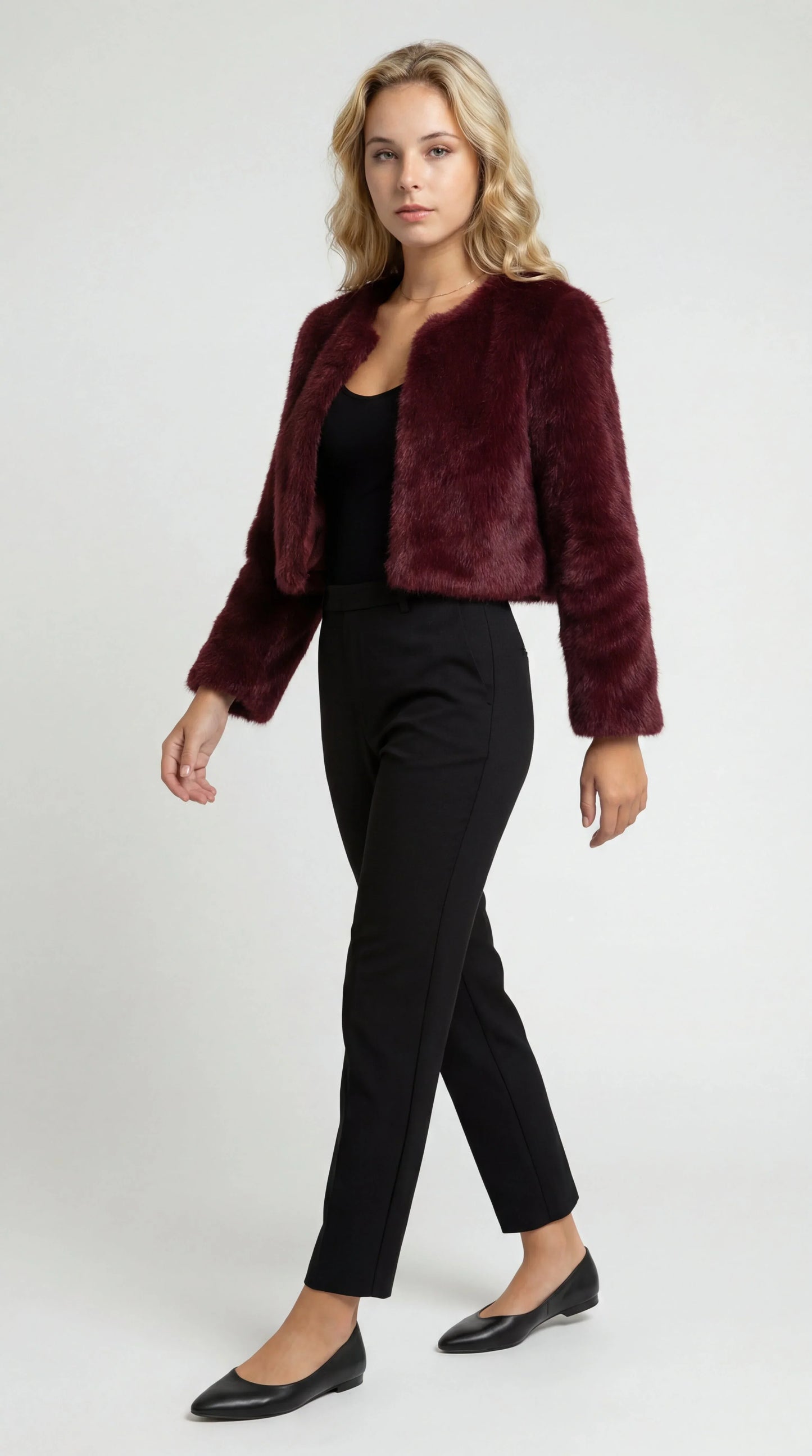 Veste courte pour femme en fausse fourrure douce à col rond et coupe droite