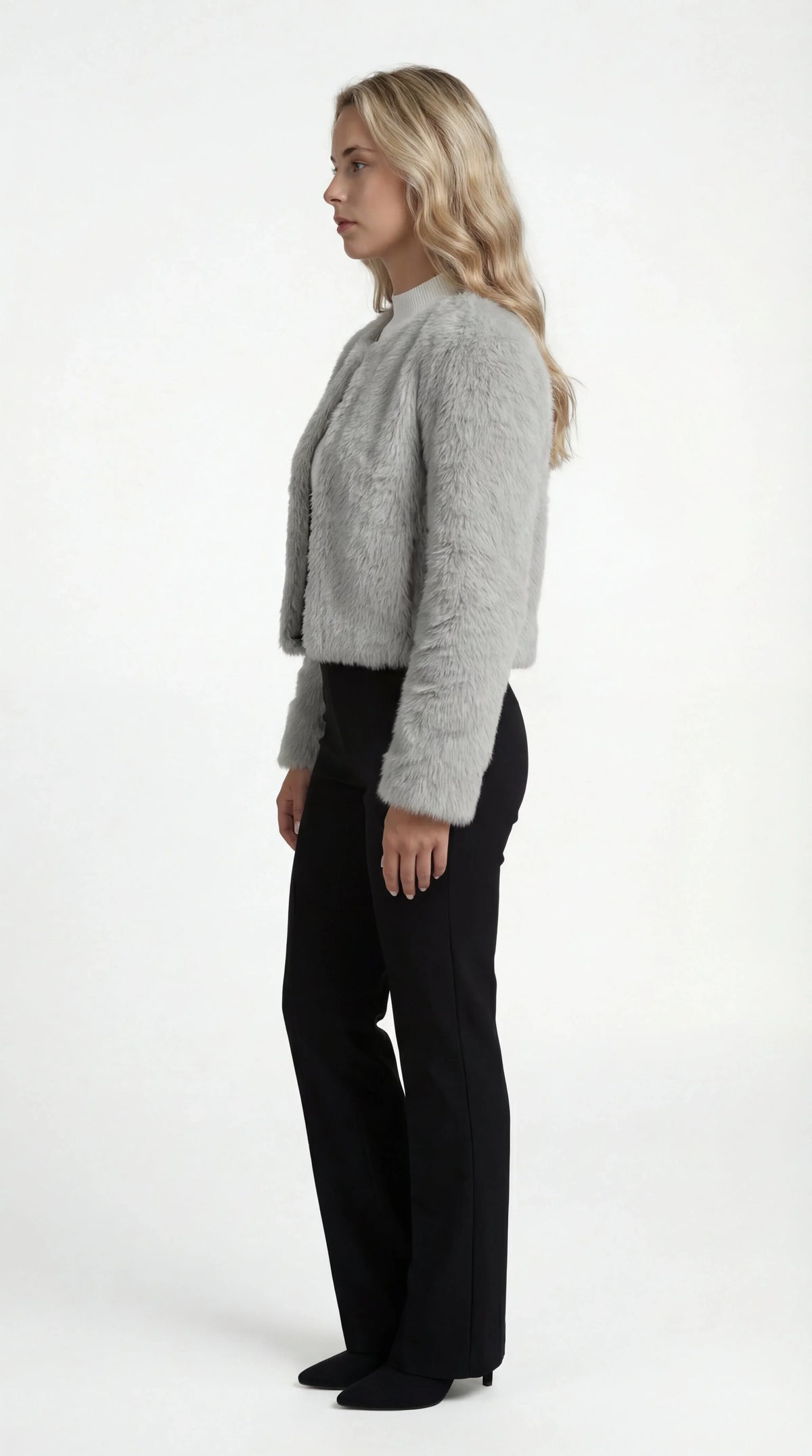 Veste courte pour femme en fausse fourrure douce à col rond et coupe droite