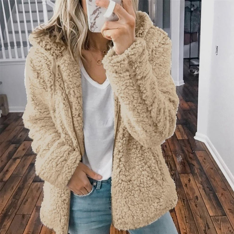 Veste polaire à capuche et fermeture éclair pour femme
