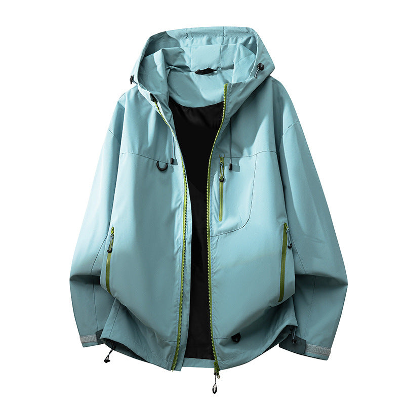 Veste technique d'extérieur avec poches multifonctions et système de capuche réglable