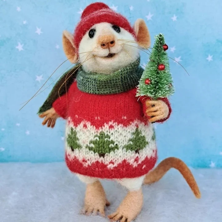 WhiskerWool™ – Handcrafted, Needle-Felted Mouse