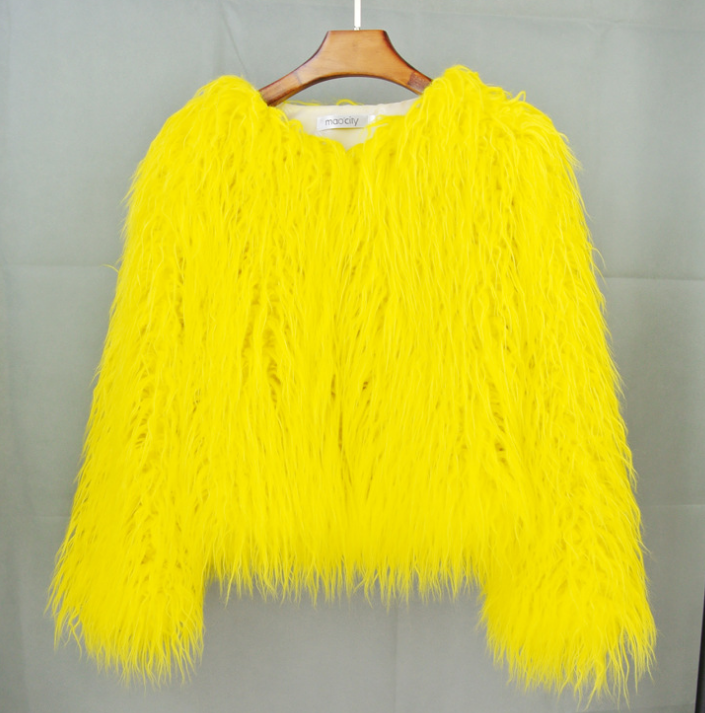 Women's Faux Fur Coat with Long Sleeves